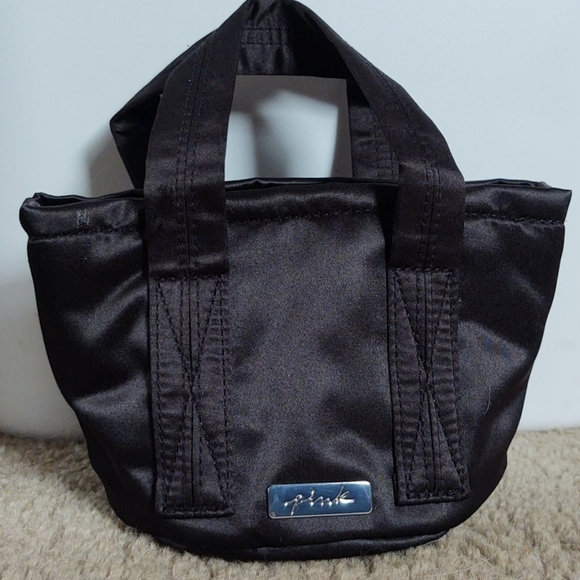 black mini bucket bag